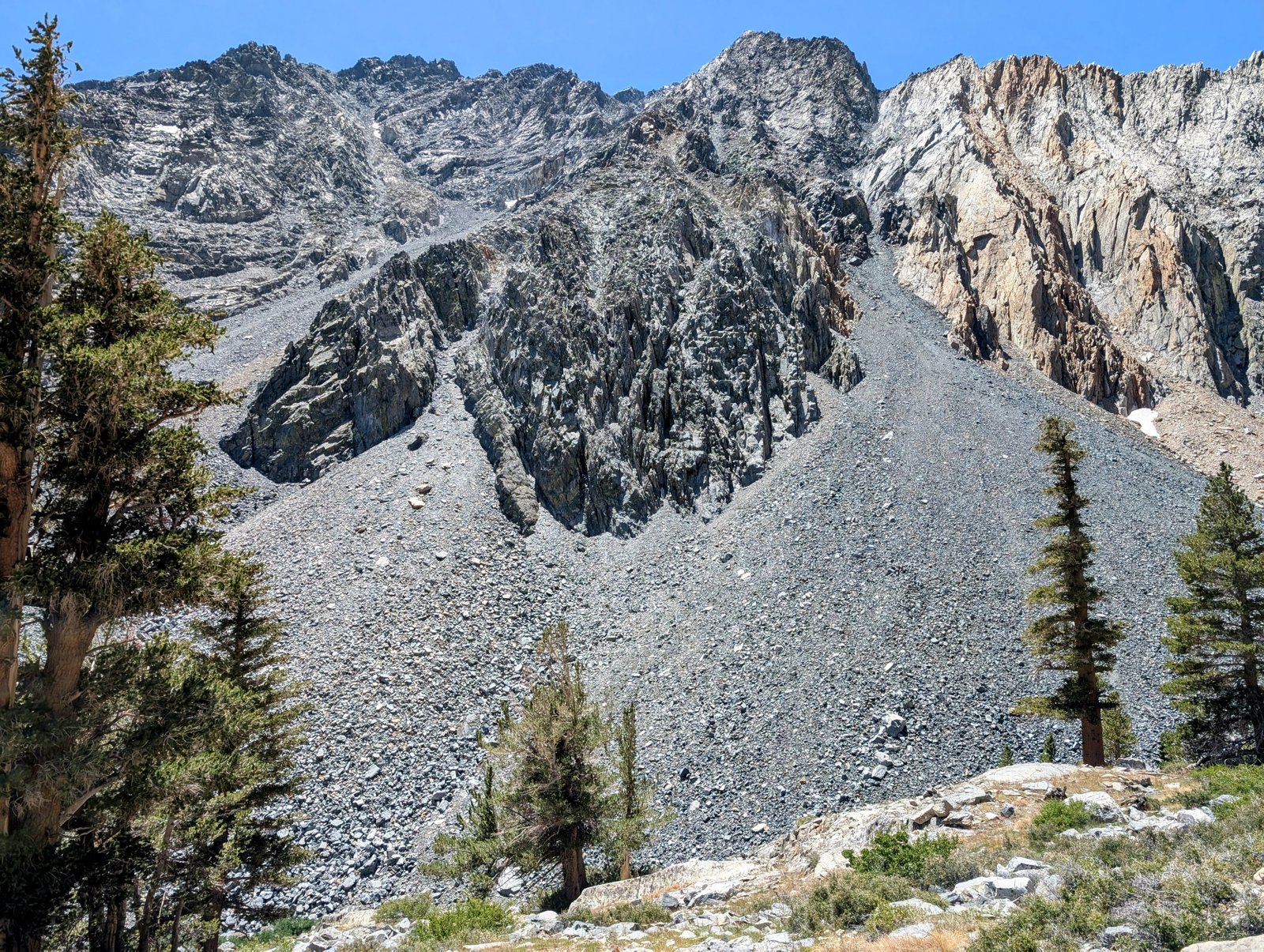 pxl_20240727_1903403672