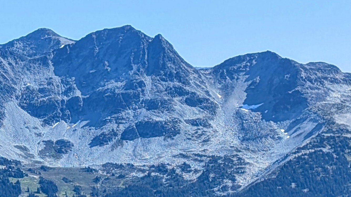 pxl_20240828_1815261232